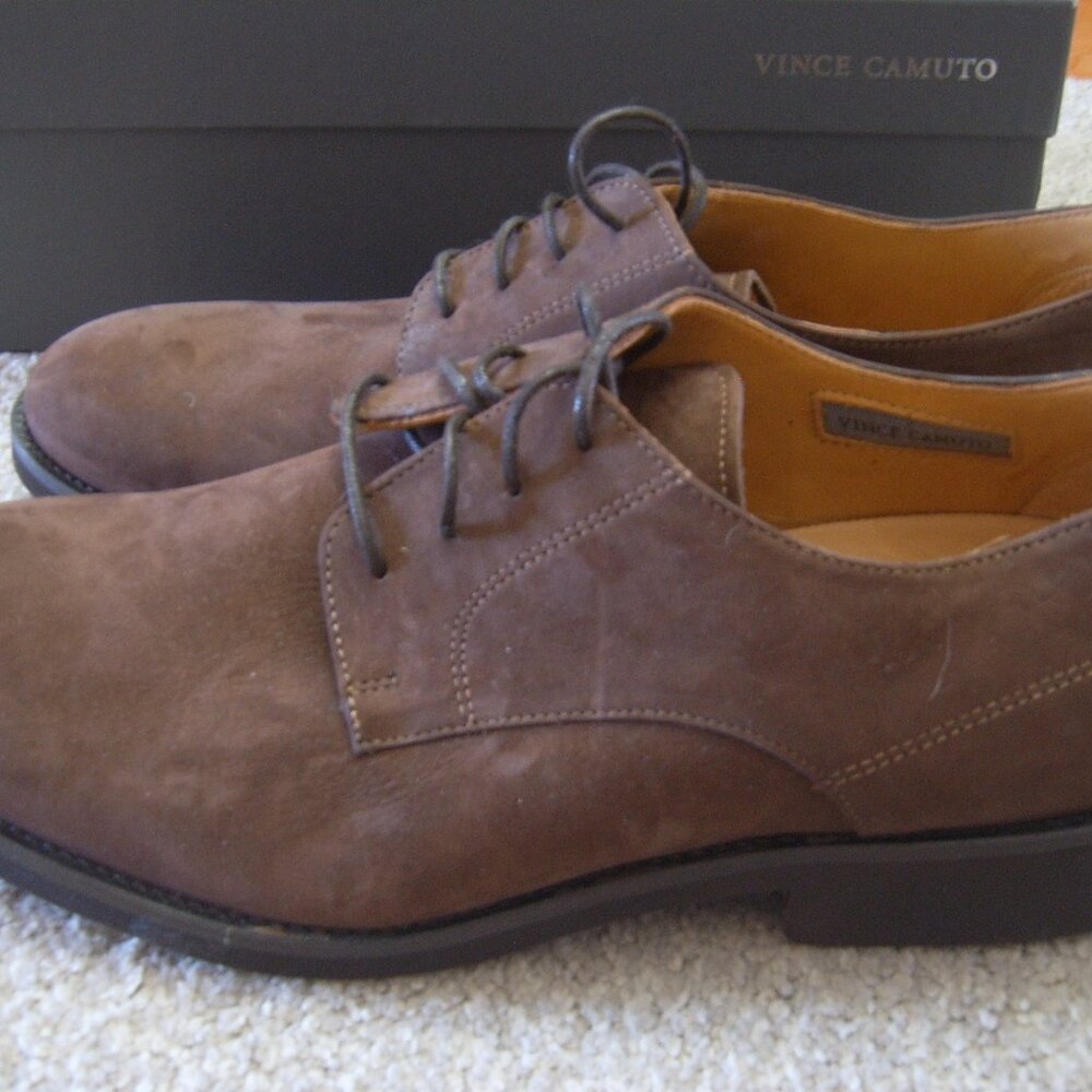 New in Box VINCE CAMUTO Mens "Apexx" Nubuck Derby Cigar Shoes 10M 44